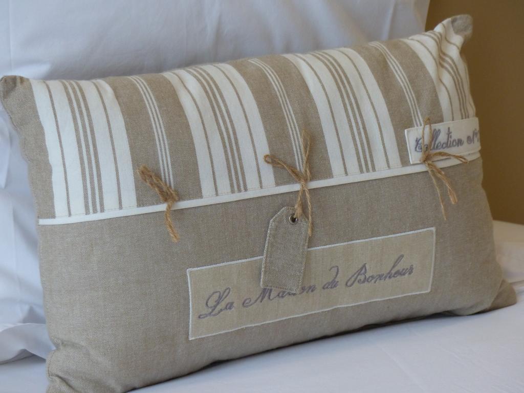 アラス La Cour Des Carmes Bed & Breakfast エクステリア 写真