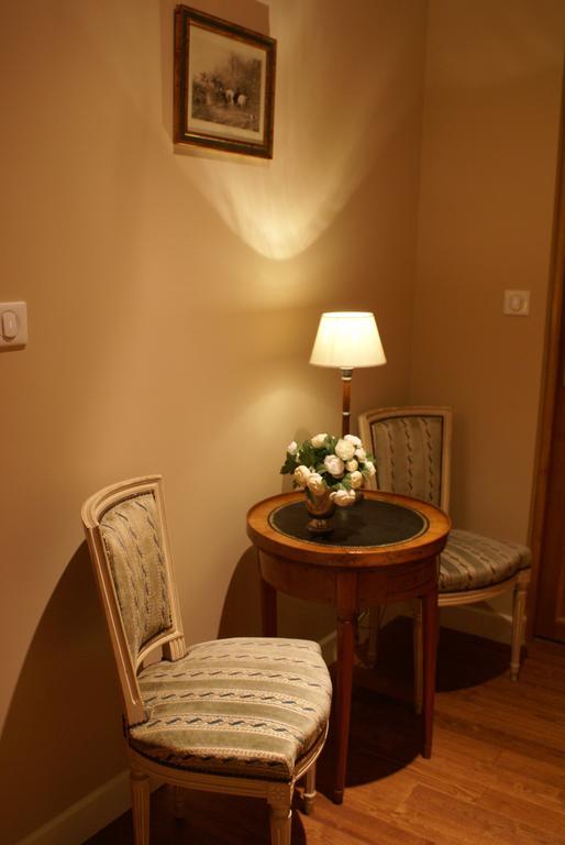 アラス La Cour Des Carmes Bed & Breakfast エクステリア 写真